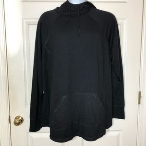 Torrid black pullover active Hoodie size 4